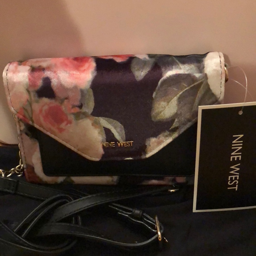 Nine West purse